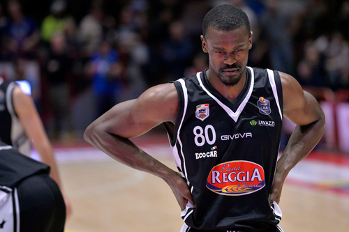 Con il campione Linton Johnson al Comicon il film di Takehiko Inoue che parla di basket 1